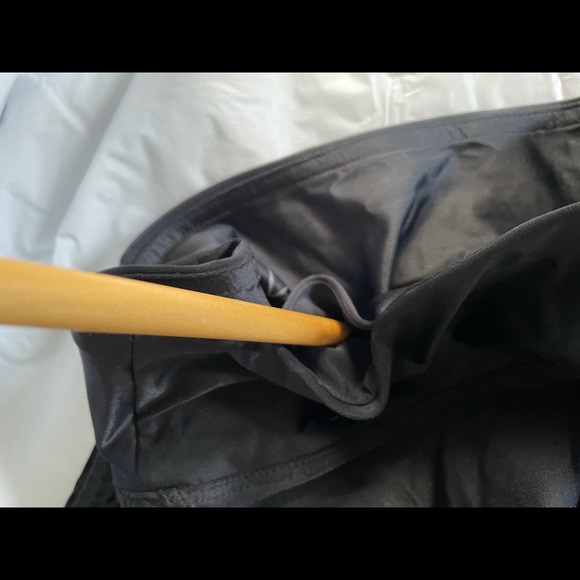 KORAL Women’s High Rise Mesh Side Panel Leggings Color-Black Size- Medium NWOT - Picture 8 of 15